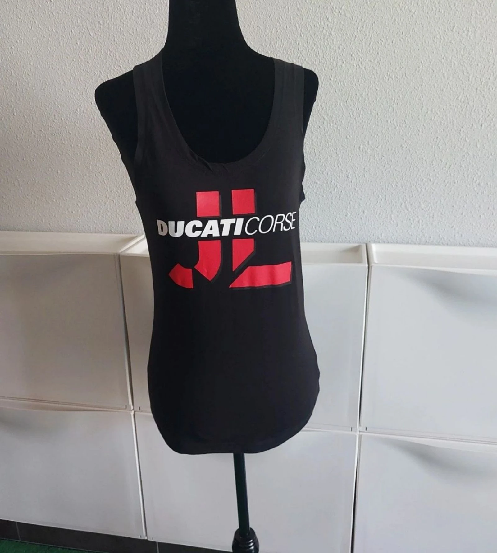 🌸camiseta de tirantes ducati talla 34🌸